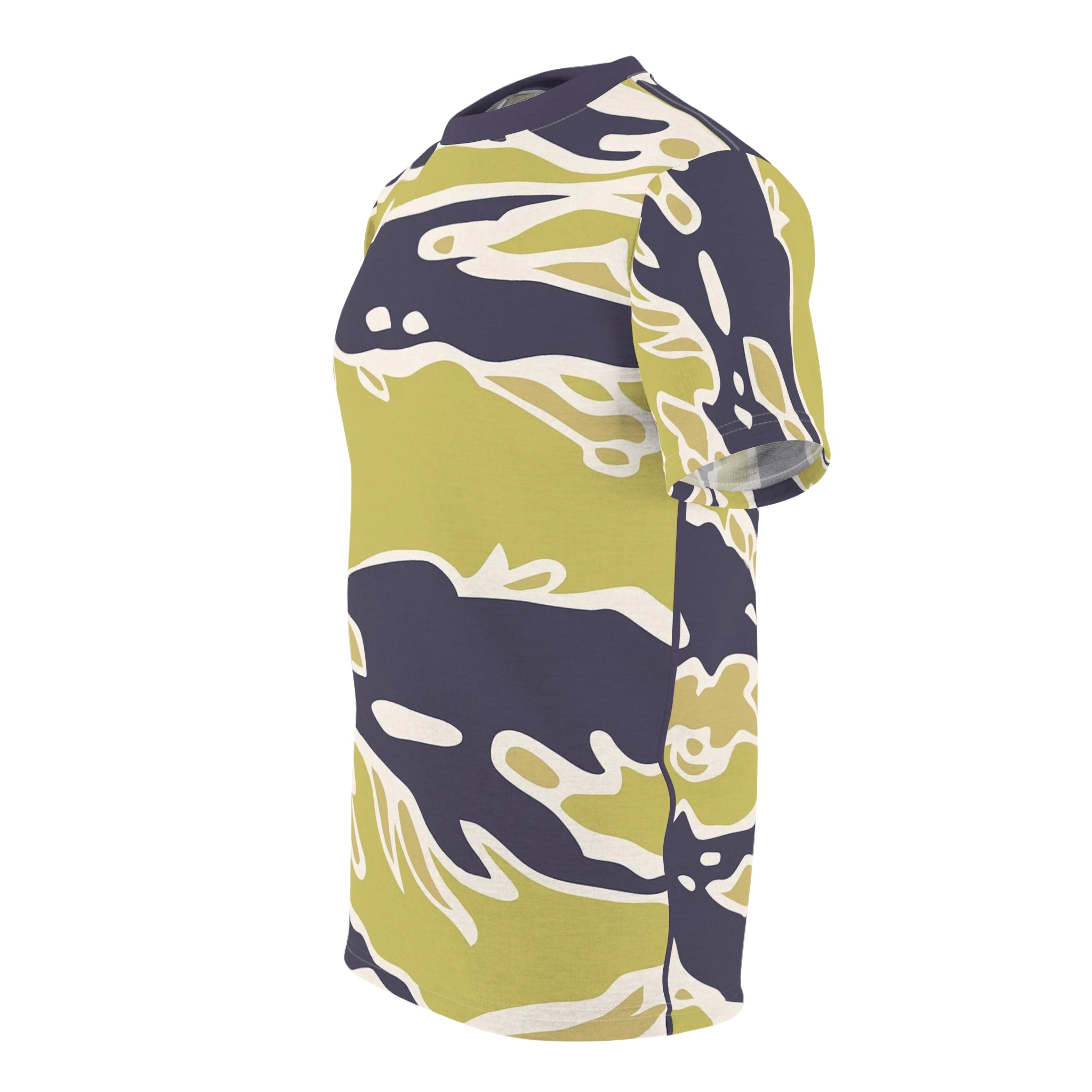 Contrast camo t-shirt
